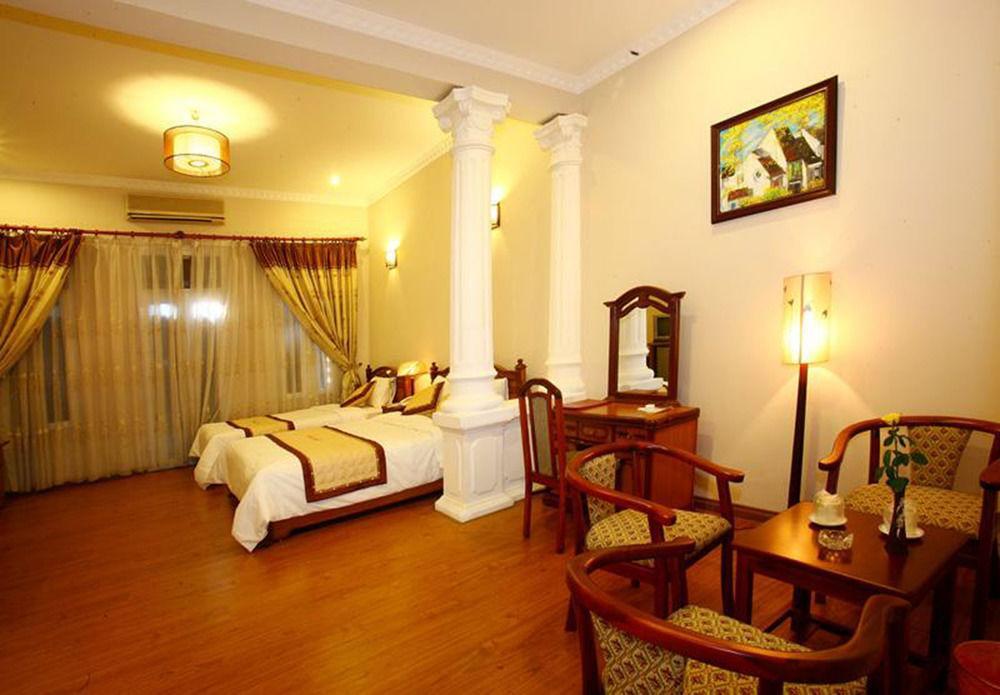 Bodega Hotel Hanoi Exterior photo