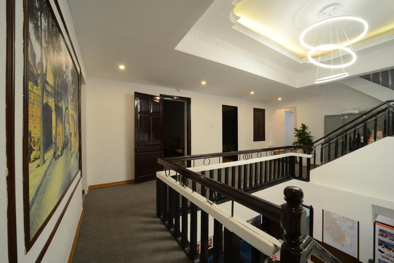 Bodega Hotel Hanoi Exterior photo