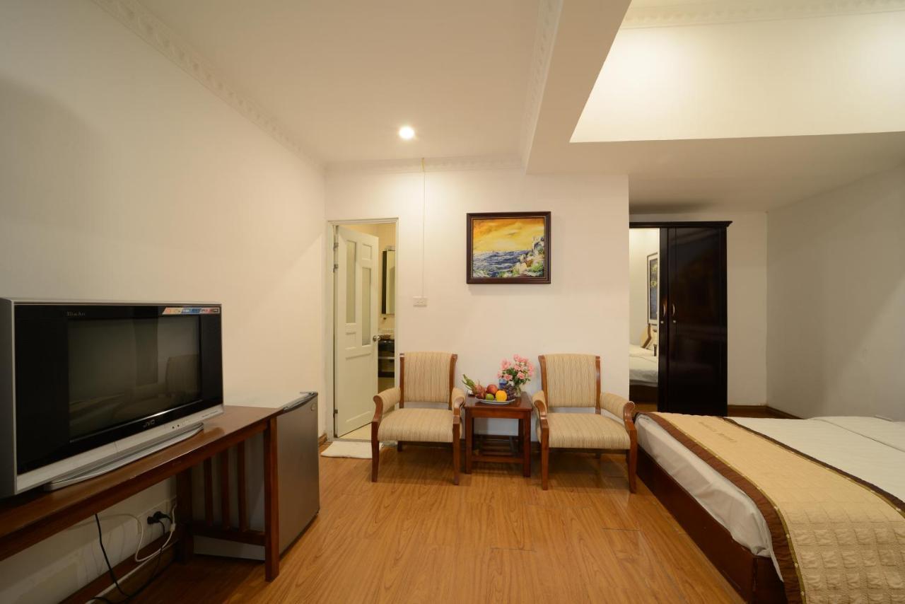 Bodega Hotel Hanoi Exterior photo